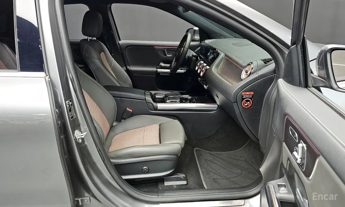 Фото 11 - Mercedes-Benz EQA