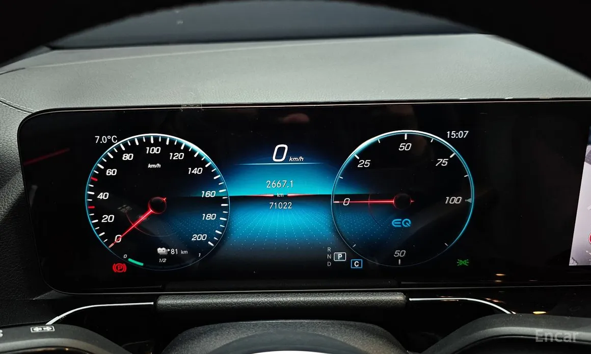 Фото 8 - Mercedes-Benz EQA