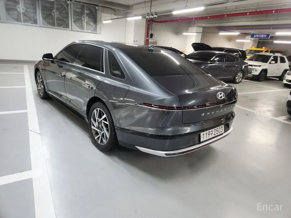 Фото 2 - Hyundai Grandeur