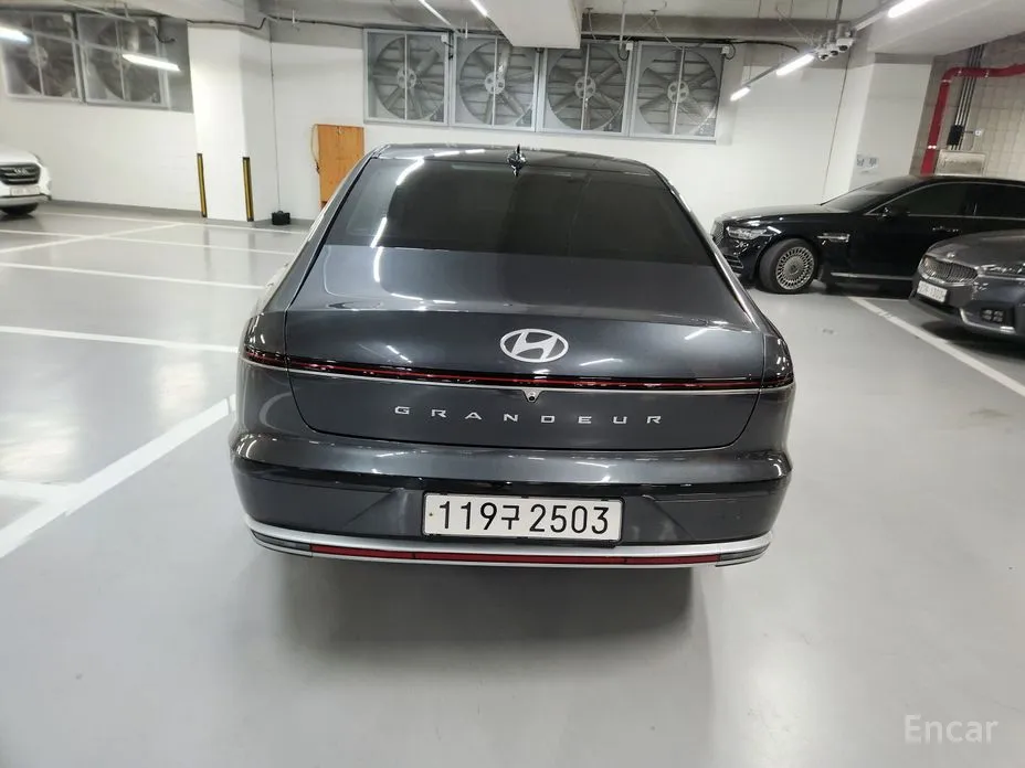 Фото 4 - Hyundai Grandeur