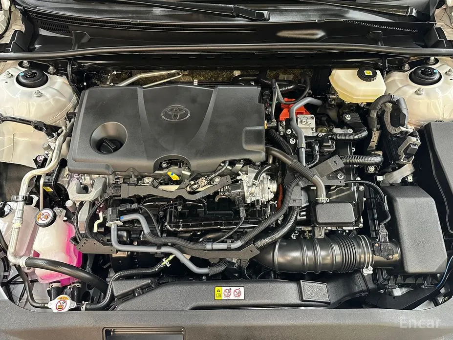 Фото 6 - Toyota Camry