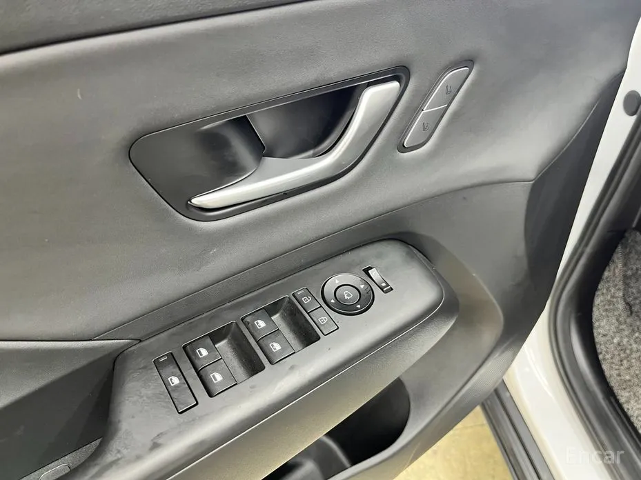 Фото 16 - Hyundai Kona