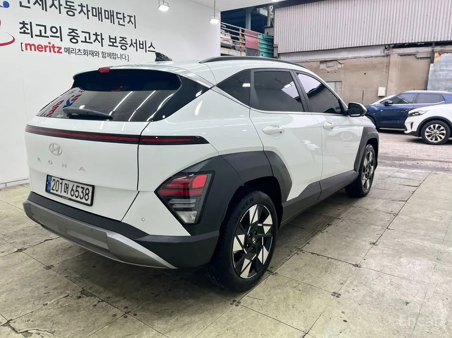 Фото 3 - Hyundai Kona