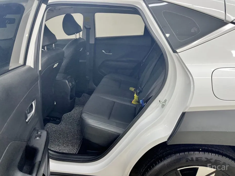 Фото 8 - Hyundai Kona