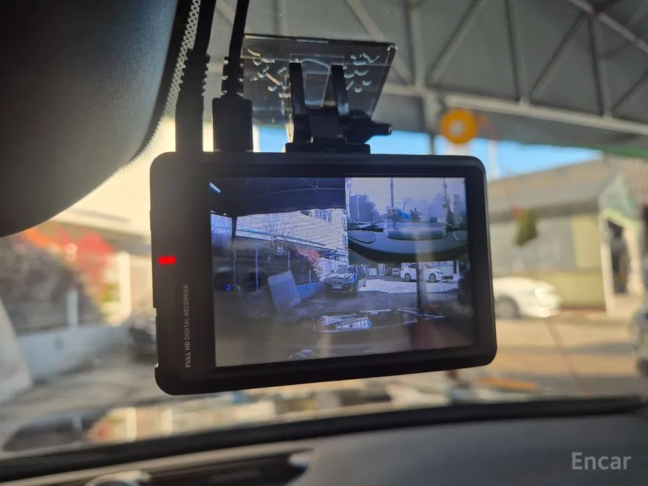 Фото 14 - Volvo S90