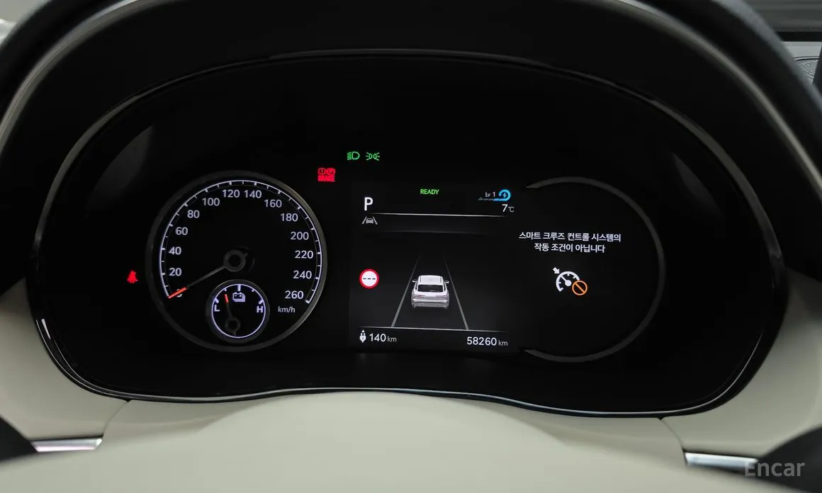 Фото 8 - Genesis GV70