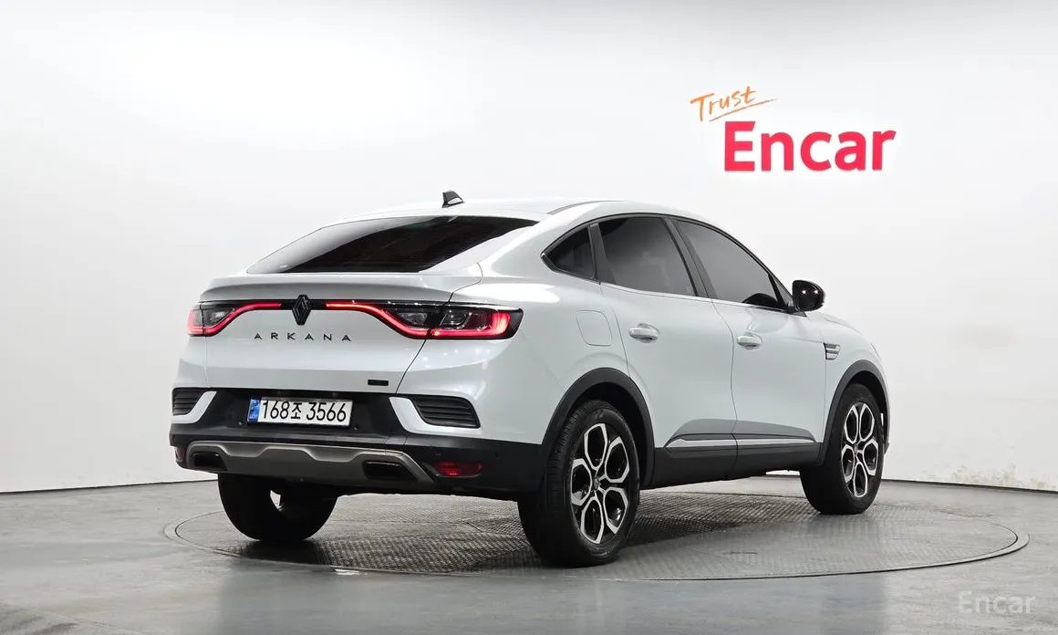 Фото 2 - Renault Arkana