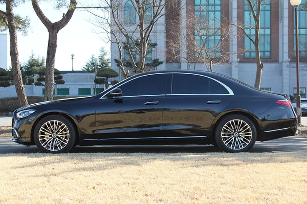 Фото 8 - Mercedes-Benz S-Class