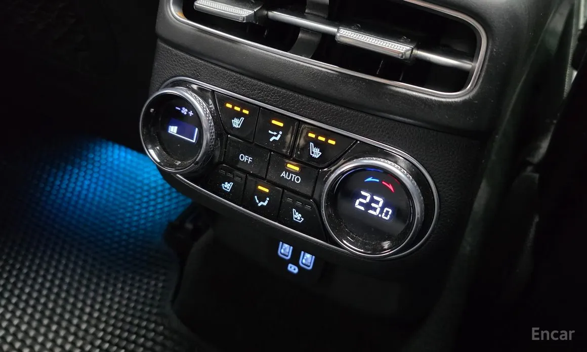 Фото 19 - Genesis GV70