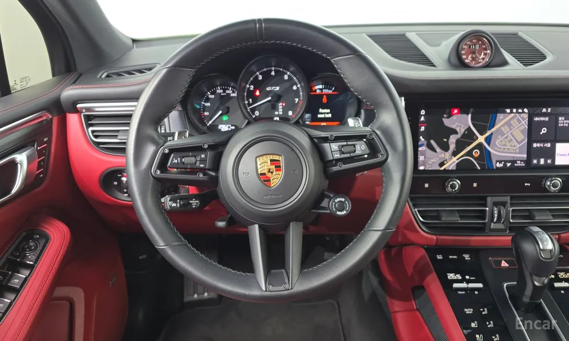 Фото 13 - Porsche Macan