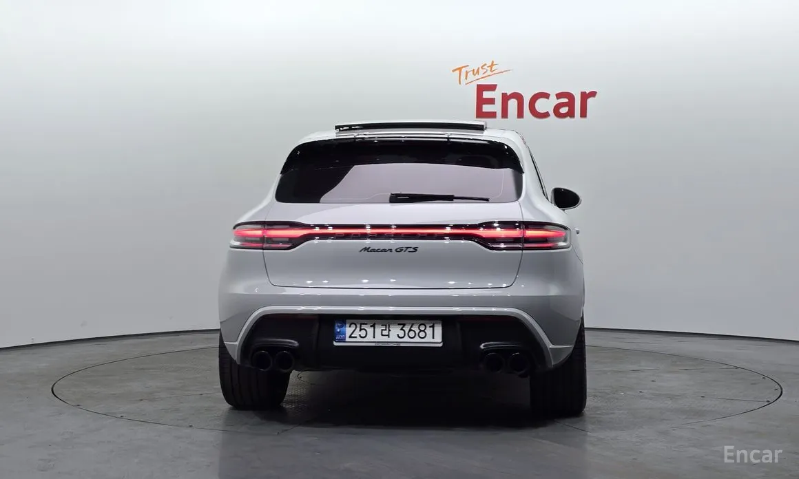 Фото 4 - Porsche Macan