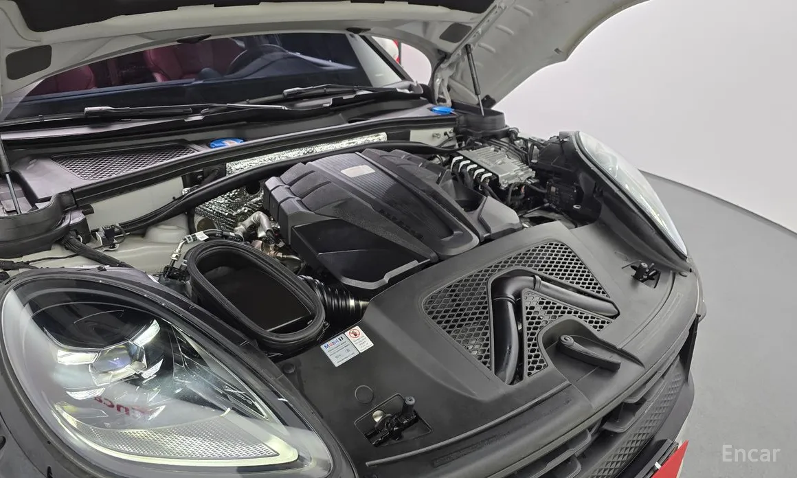 Фото 6 - Porsche Macan