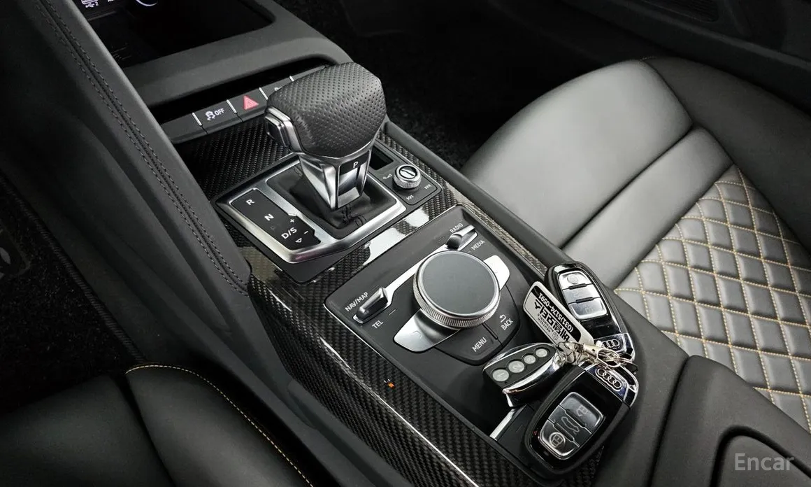 Фото 9 - Audi R8