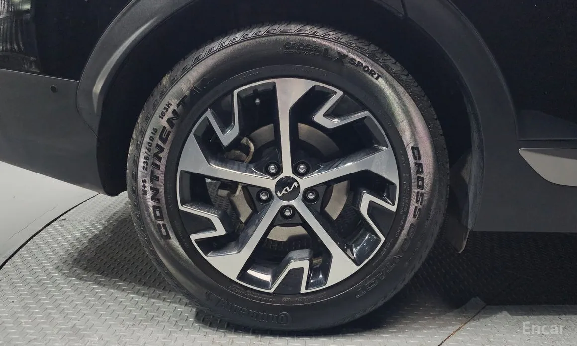 Фото 5 - Kia Sportage