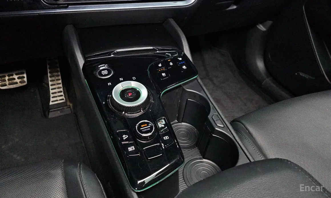 Фото 9 - Kia Sportage