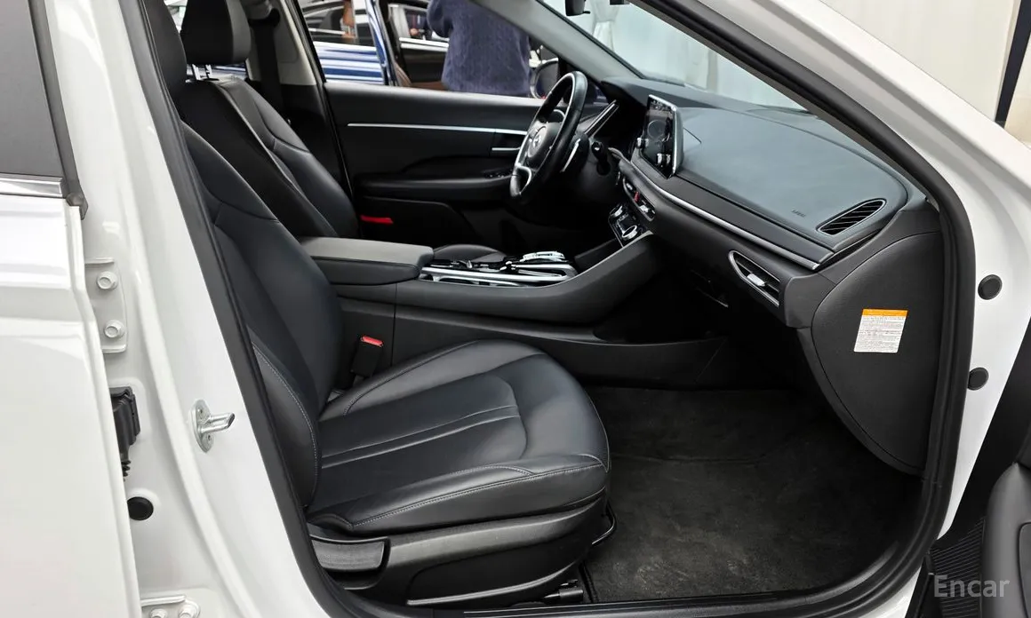 Фото 11 - Hyundai Sonata