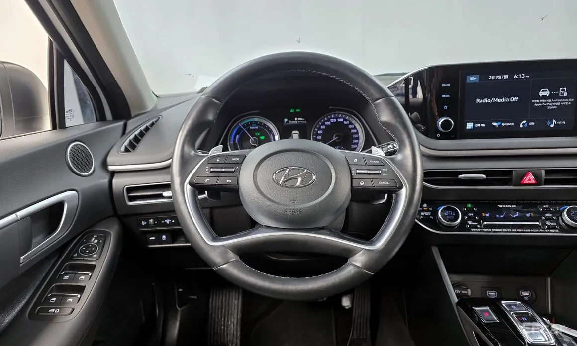 Фото 13 - Hyundai Sonata