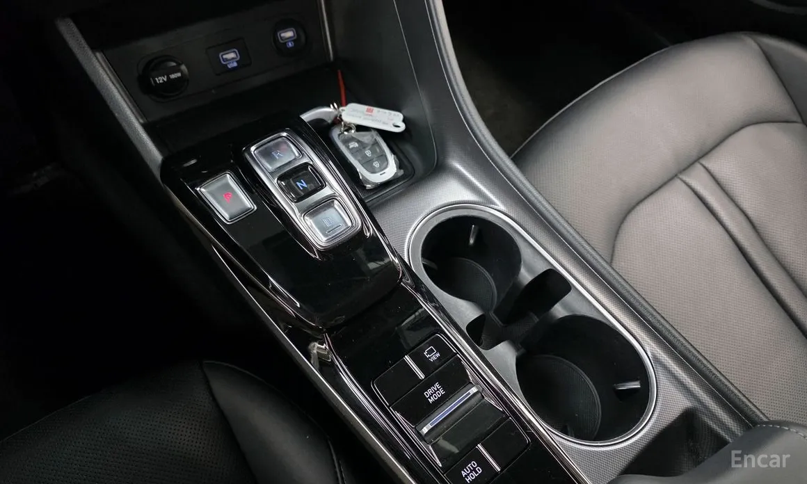 Фото 9 - Hyundai Sonata