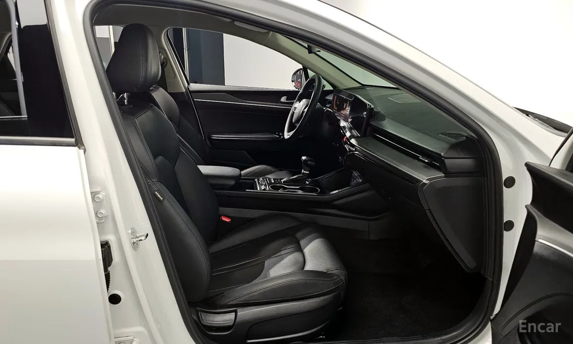 Фото 11 - Kia K5