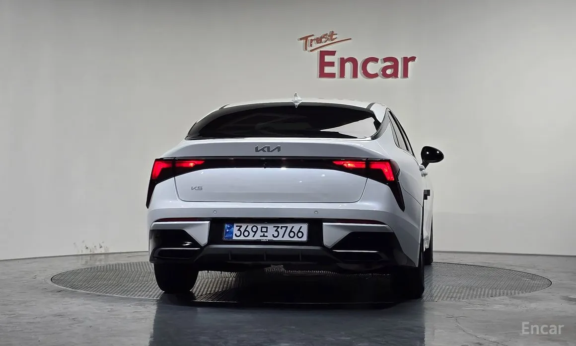 Фото 4 - Kia K5