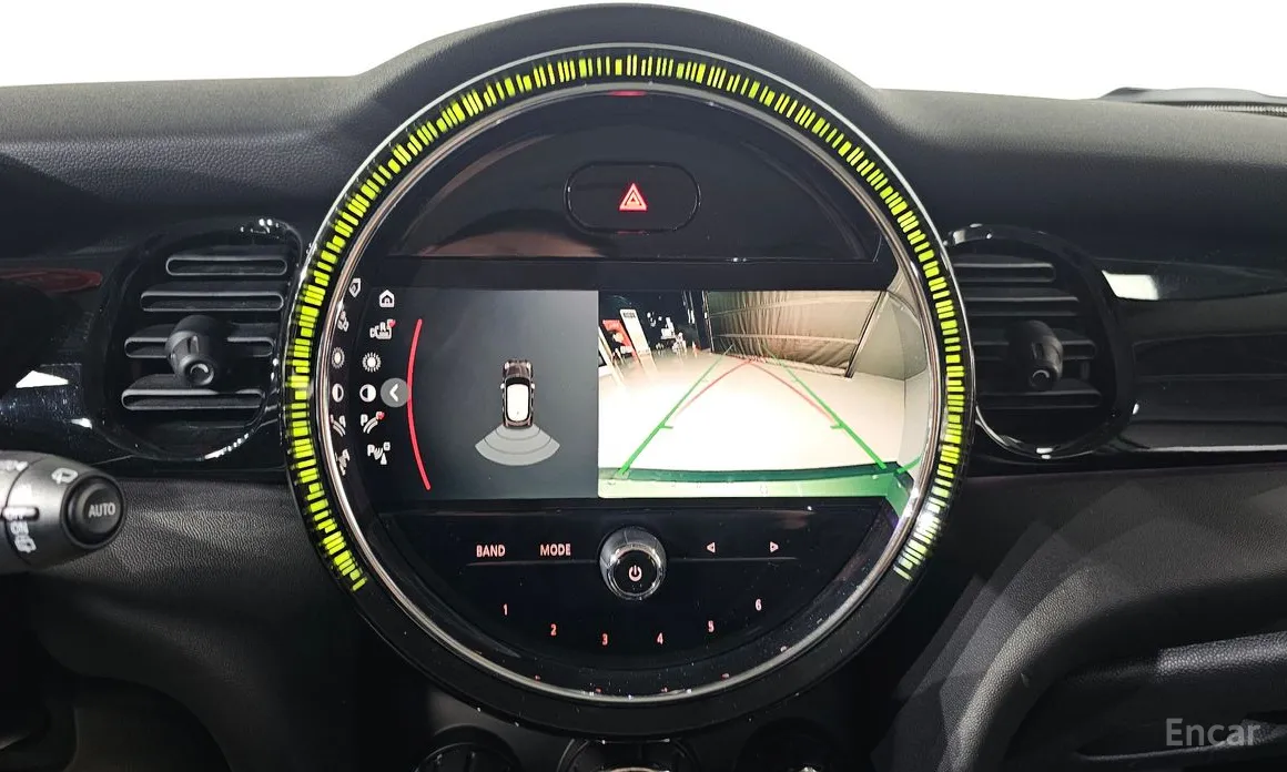 Фото 15 - Mini Cooper