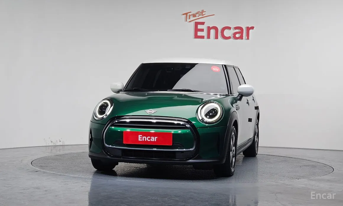 Фото 3 - Mini Cooper