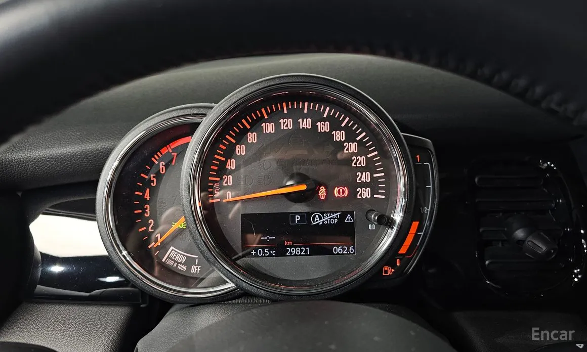 Фото 8 - Mini Cooper