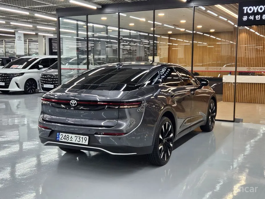 2023 Toyota Crown