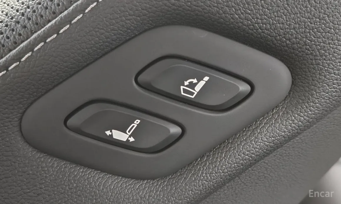 Фото 16 - Genesis G80