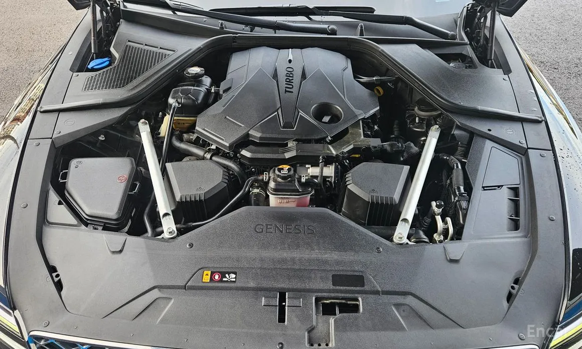 Фото 18 - Genesis G80