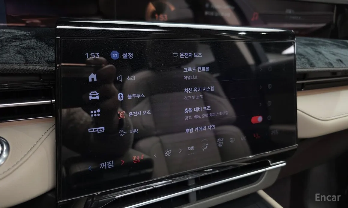 Фото 16 - Lincoln Nautilus