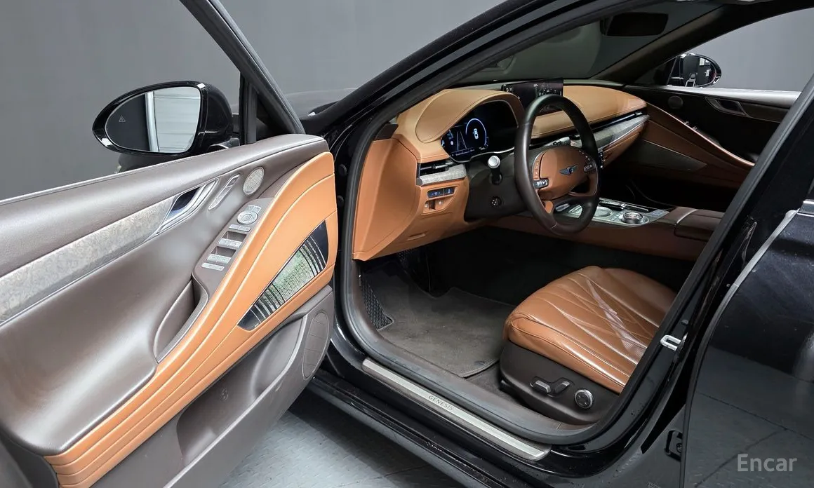 Фото 10 - Genesis G80