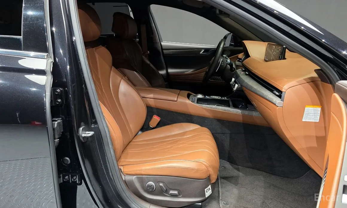 Фото 11 - Genesis G80