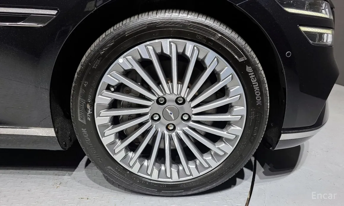 Фото 5 - Genesis G80