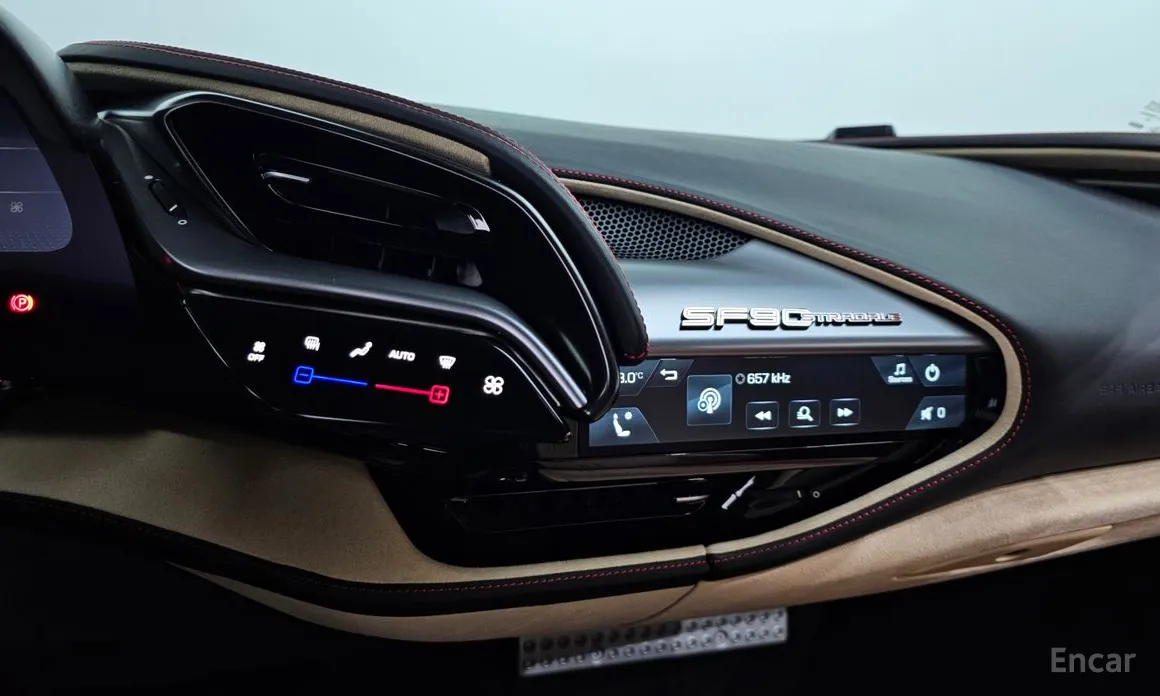 Фото 15 - Ferrari SF90