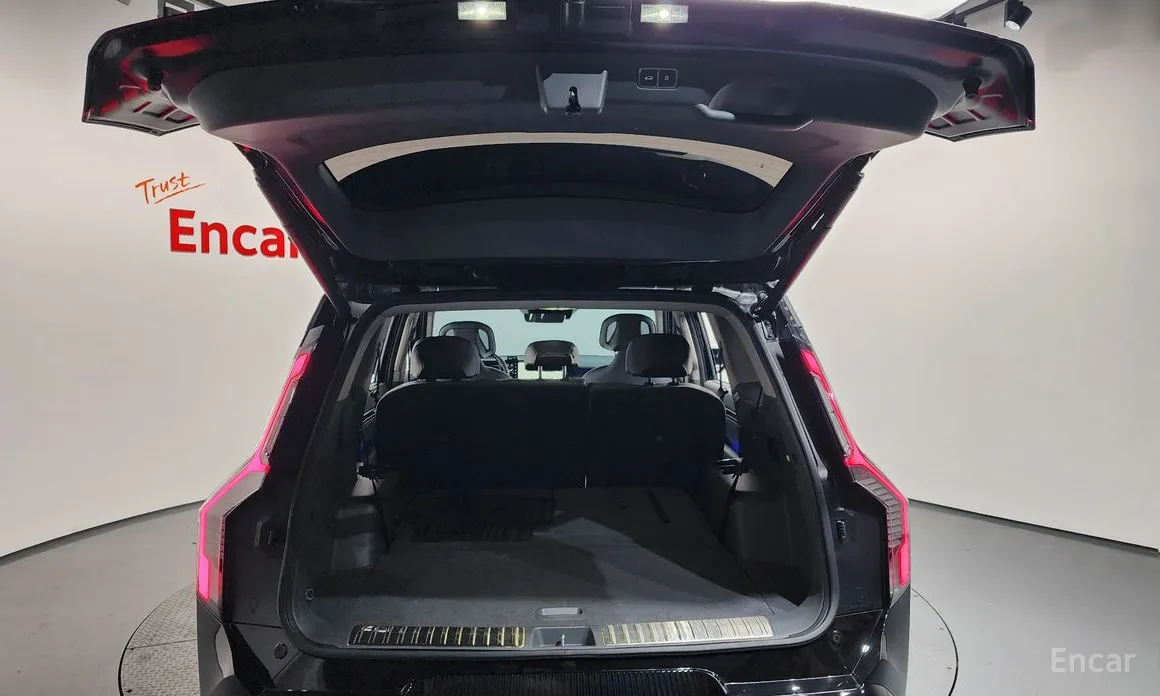 Фото 20 - Kia EV9