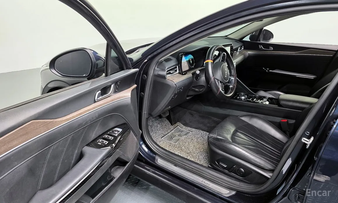 Фото 11 - Kia K5