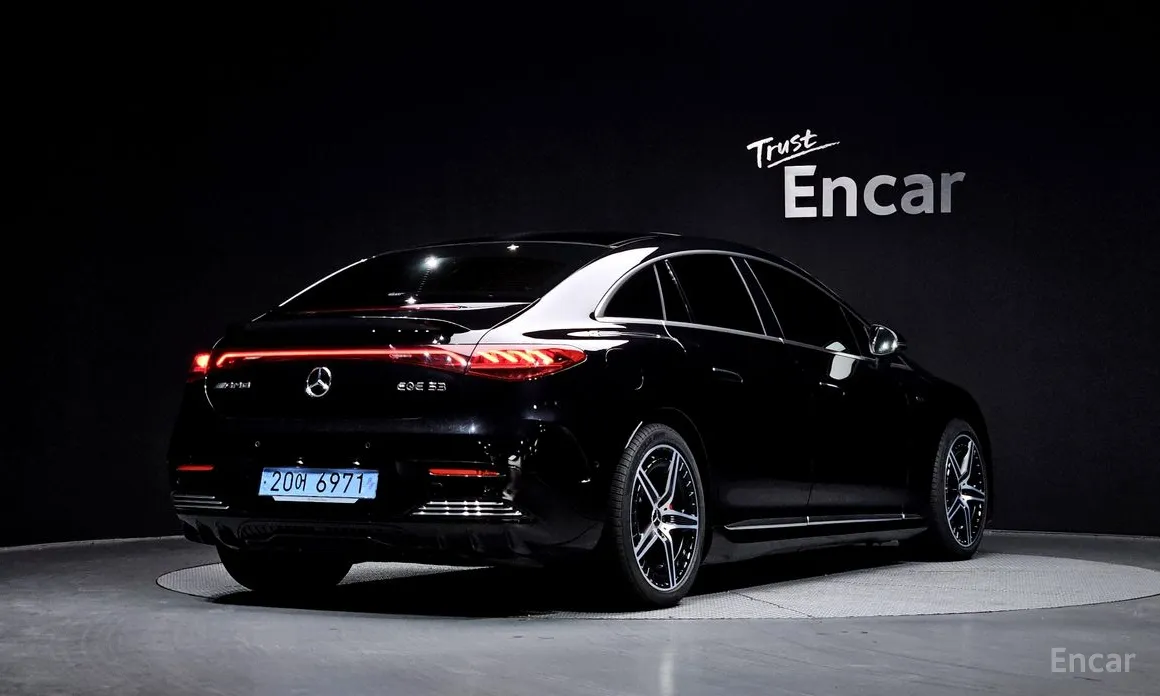 Фото 2 - Mercedes-Benz EQE