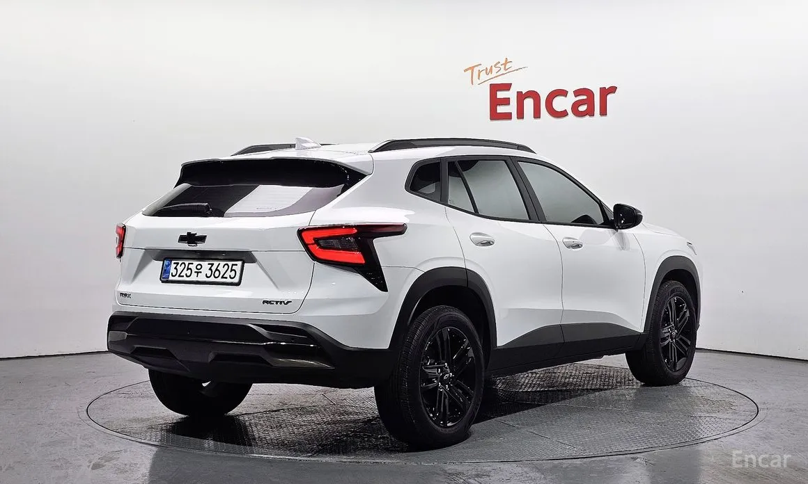 Фото 2 - Chevrolet Trax