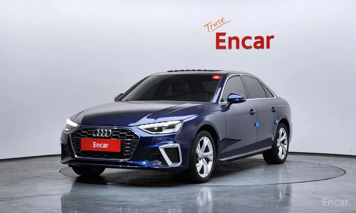 Фото 1 - Audi A4