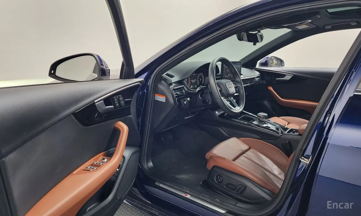 Фото 10 - Audi A4