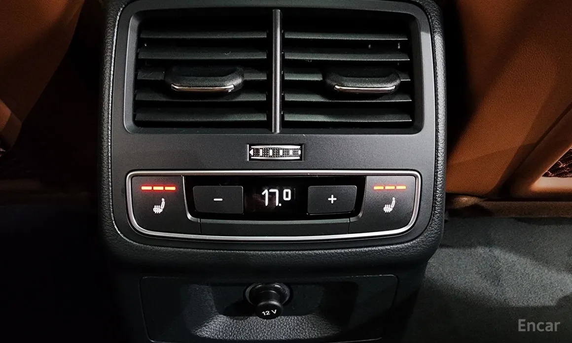 Фото 18 - Audi A4