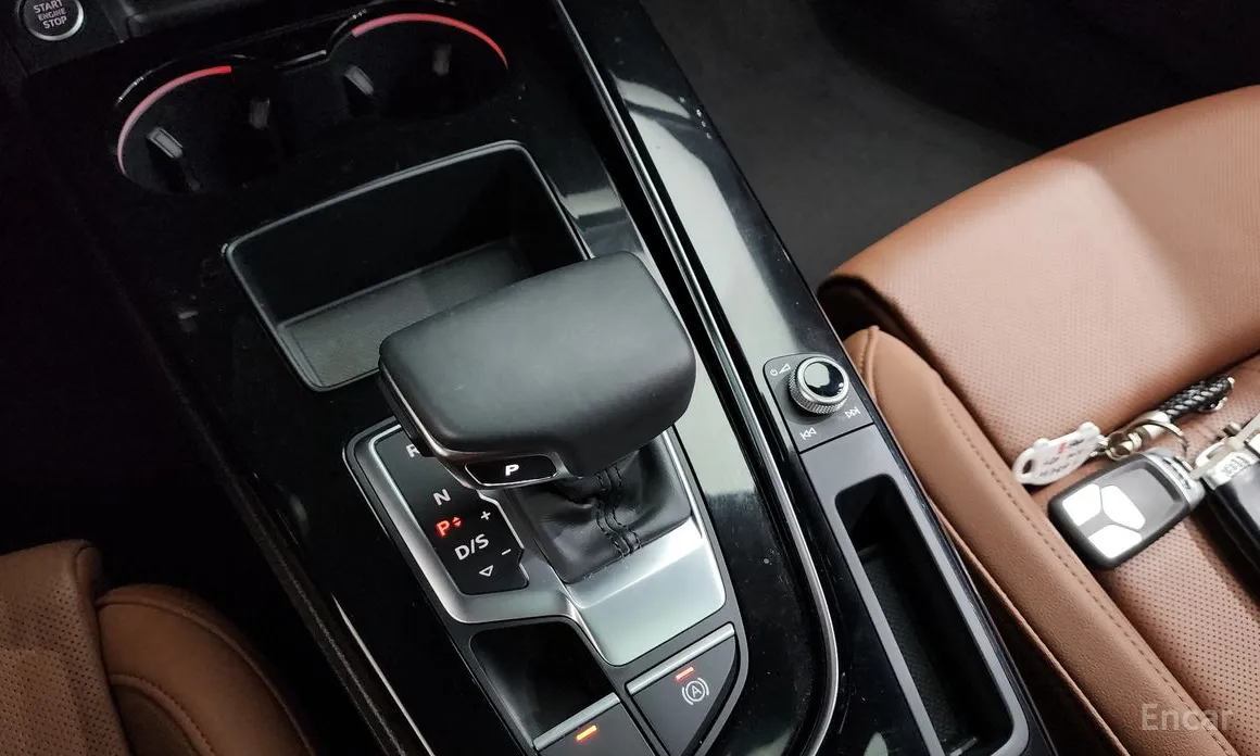 Фото 9 - Audi A4