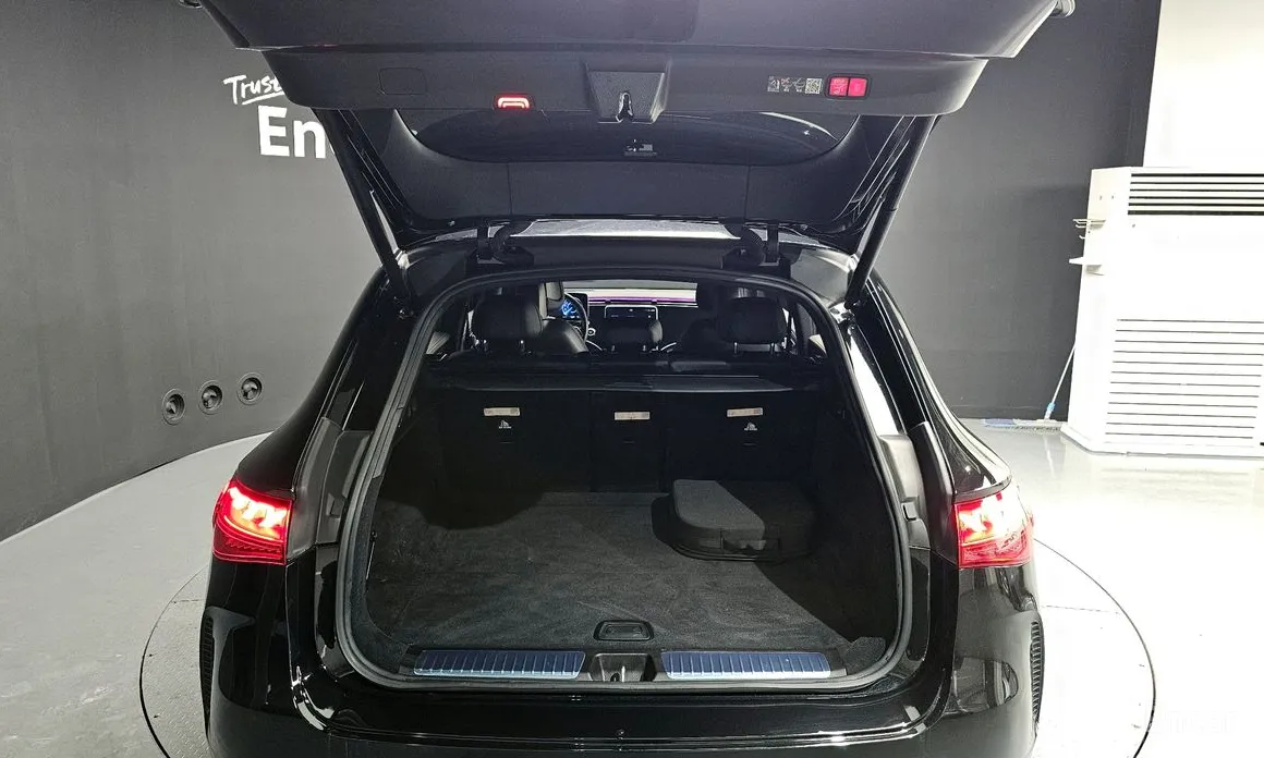 Фото 20 - Mercedes-Benz EQE