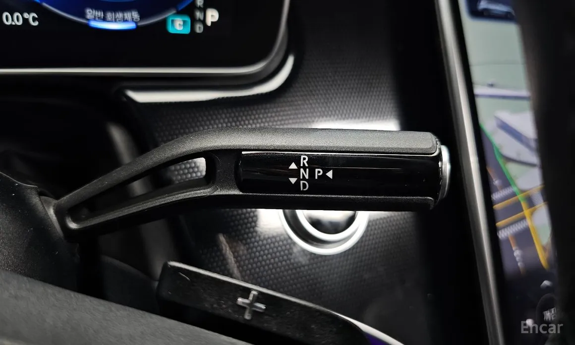 Фото 9 - Mercedes-Benz EQE