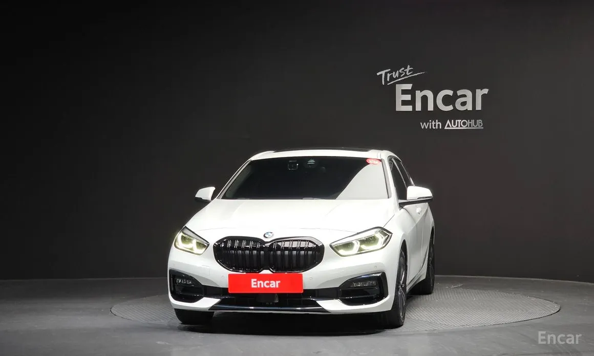 Фото 3 - BMW 1 Series