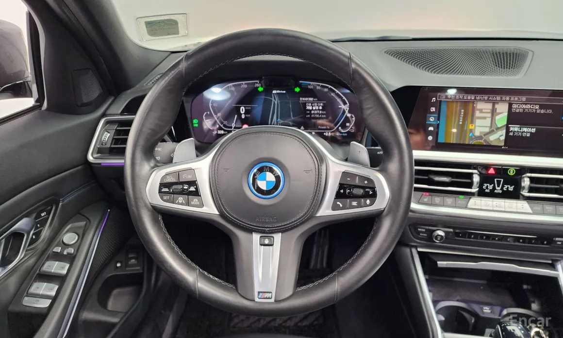 Photo 13 - BMW 3 Series