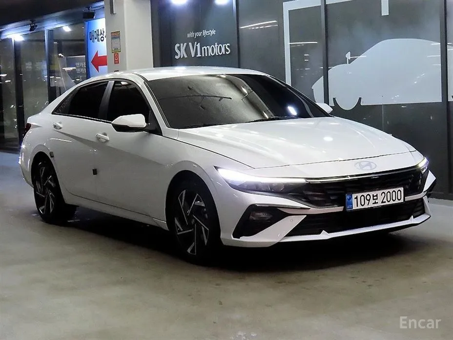 Фото 1 - Hyundai Avante