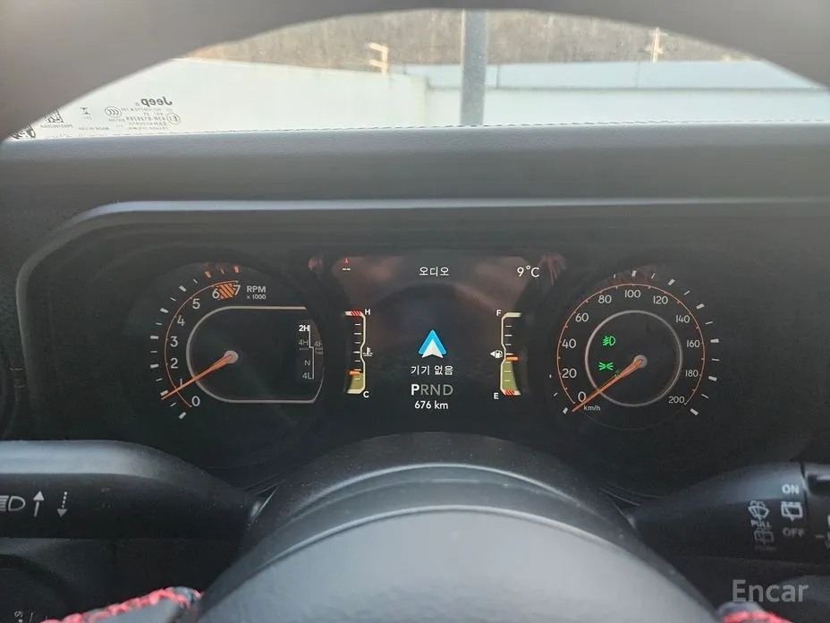 Фото 4 - Jeep Wrangler