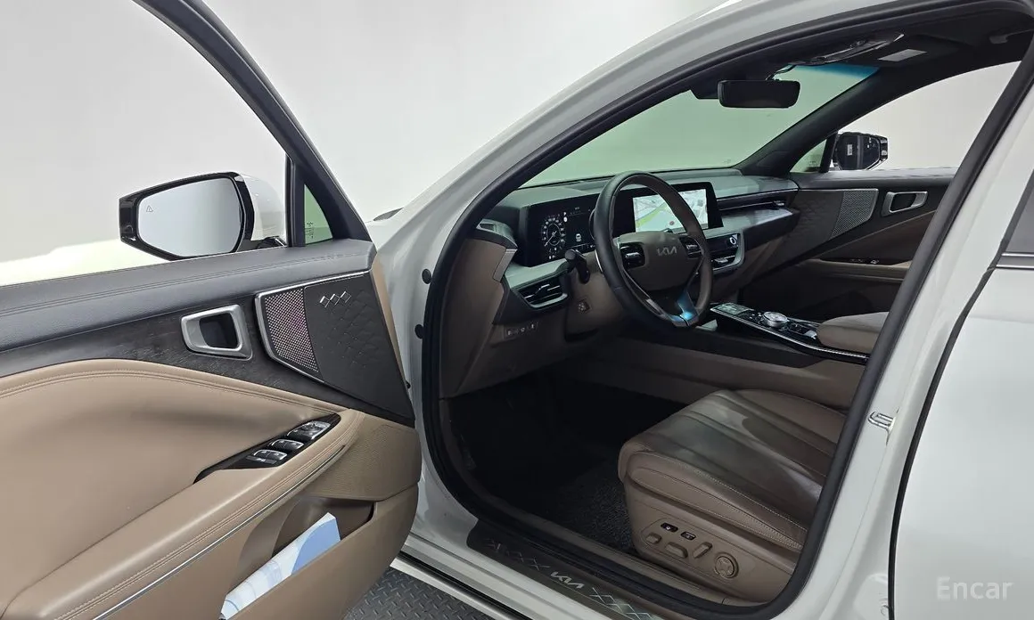 Фото 10 - Kia K8